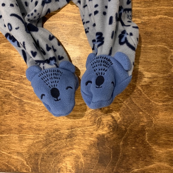 #2. Carter’s 3 month zippered sleeper set - Picture 2 of 4